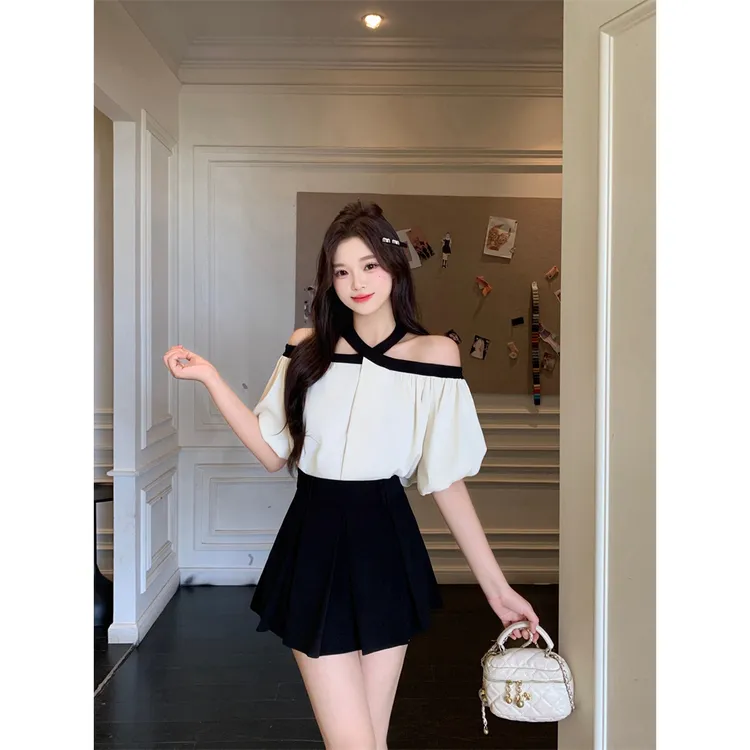 大码胖mm夏新款温柔风洋气甜美泡泡袖挂脖露肩衬衫半身裙女两件套