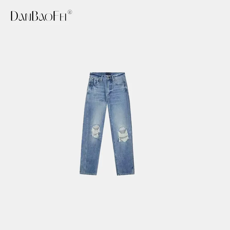 【雅雅】侍栉石磨鹭翅纹丹宁饰洞牛仔裤女 WB00571