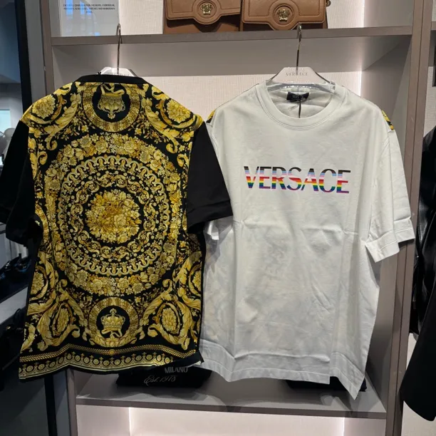 未使用 VERSACE/范思哲 国内现货/男士巴洛克风格短袖印花（偏大）