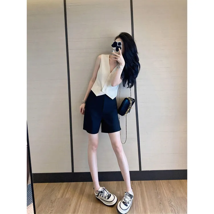 夏季巨好看的短裤套装2025新款气质高级感套装今年流行女装夏装