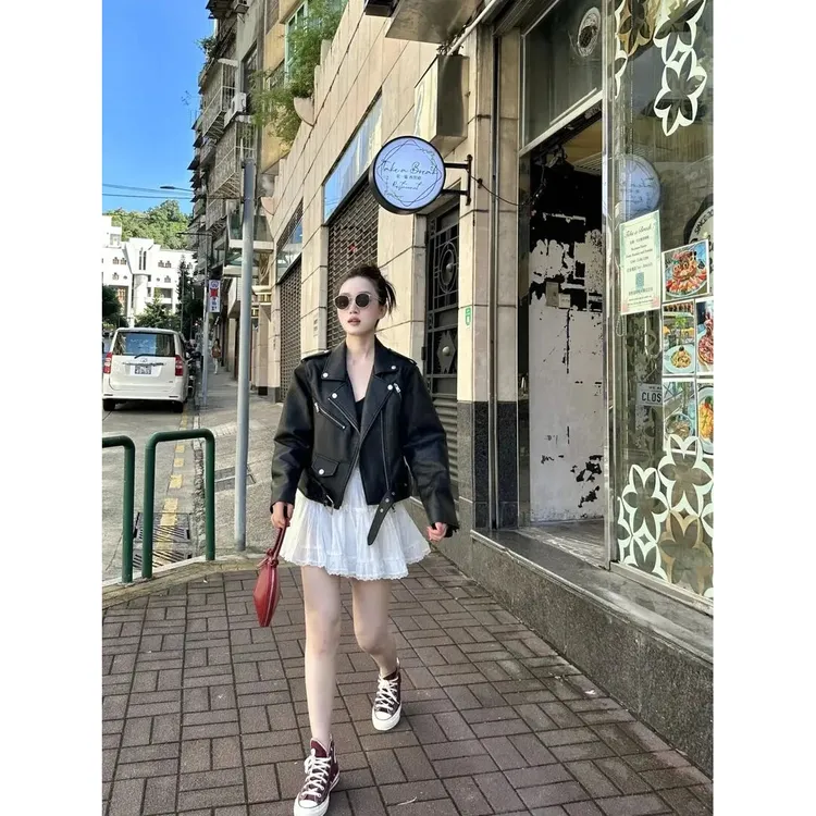 纯欲白色半身裙女装春季2025新款气质高腰显瘦法式甜美a字短裙子
