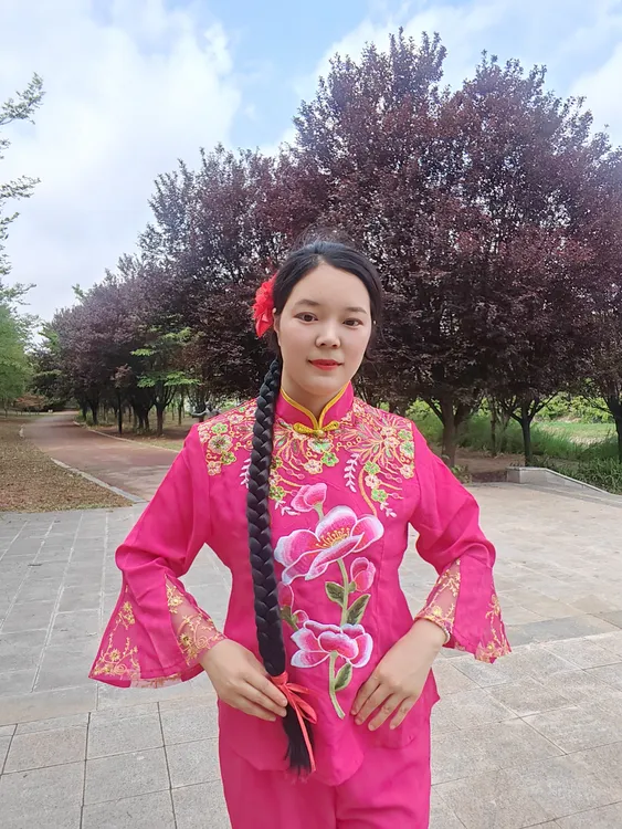 舞蹈秧歌表演假麻花大辫子九儿假发道具采茶女直播广场扭秧歌