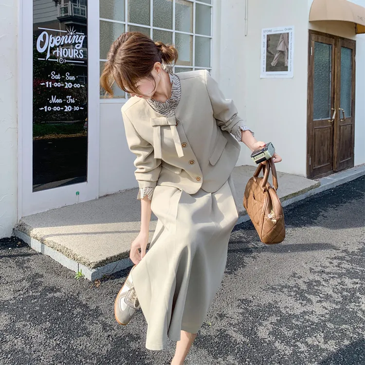 优雅气质套装裙女2025早春新款高级氛围感韩系温柔风松弛感两件套