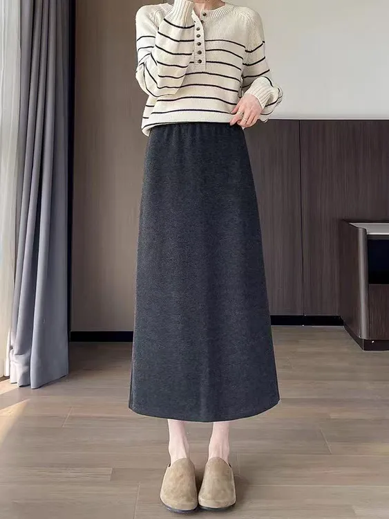 羊毛呢加绒后开叉半身裙女2025年冬季新款时尚百搭松紧腰半身裙