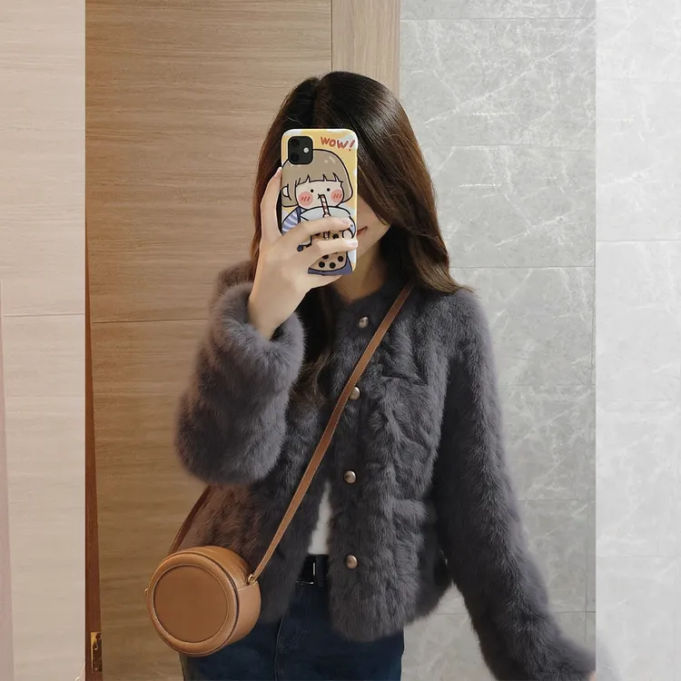 推荐现货爆款灰色小香风短款毛茸茸加厚保暖羊羔绒毛毛外套女冬季