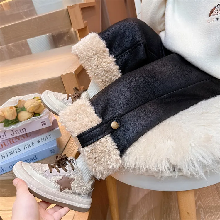 女童裤子2025新款秋冬保暖女宝宝毛边直筒裤百搭休闲阔腿裤时髦款