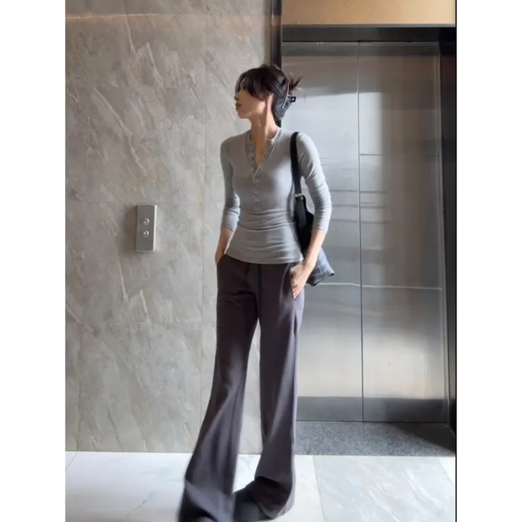 2025春季新款气质修身排扣设计内搭上衣t恤时尚百搭微喇长裤套装