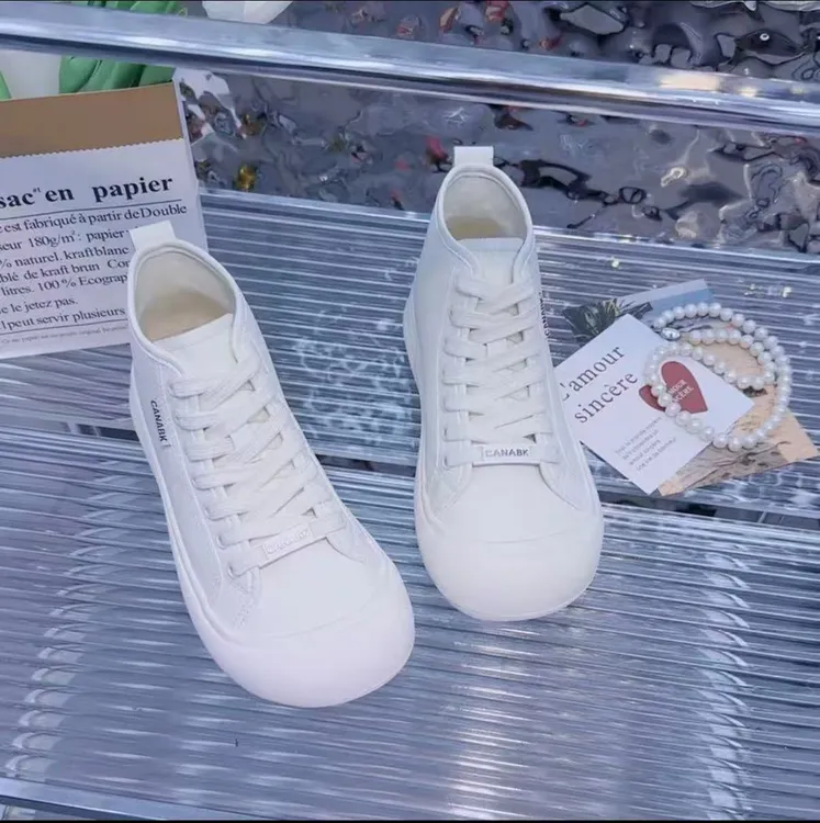 A01韩风丑萌高邦纯皮秋季必备小白鞋