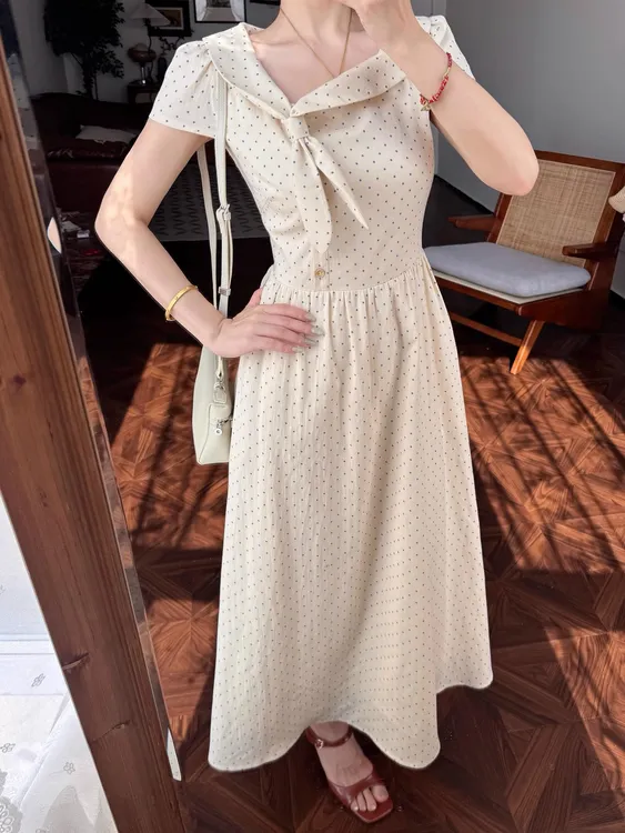 蕾英俊-海盐苏打-夏季法式清新少女波点蝴蝶结兔耳朵连衣裙JF6321