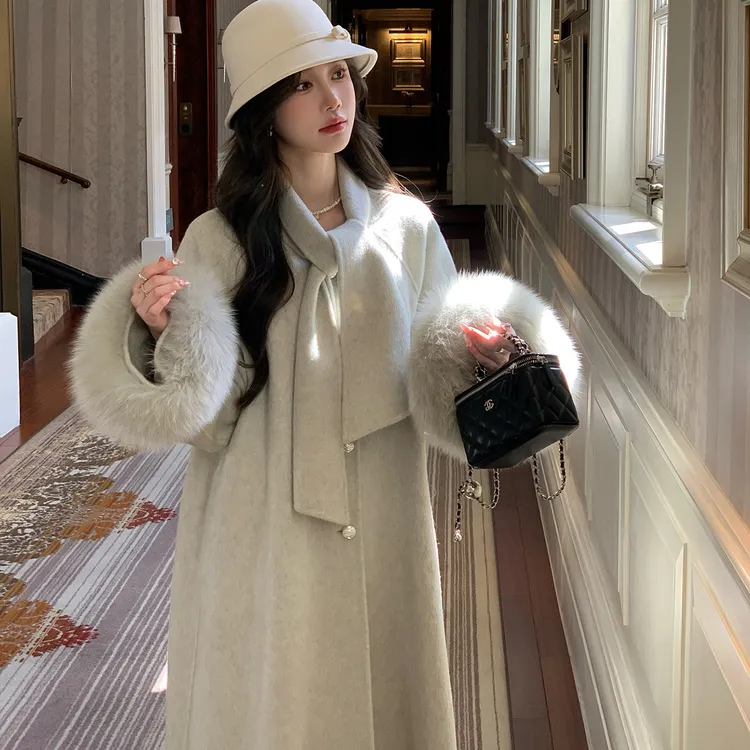 毛毛袖口灰色双面呢大衣女2025冬新款高级感小个子中长款毛呢外套