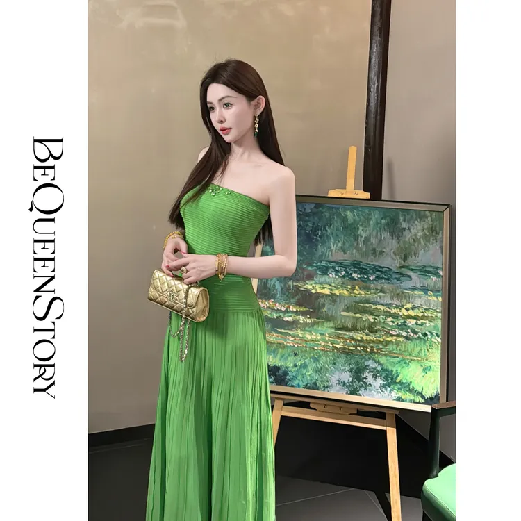 余潇潇【月光爱人】冰丝纱线弹力不松垮修身抹胸连衣裙夏装