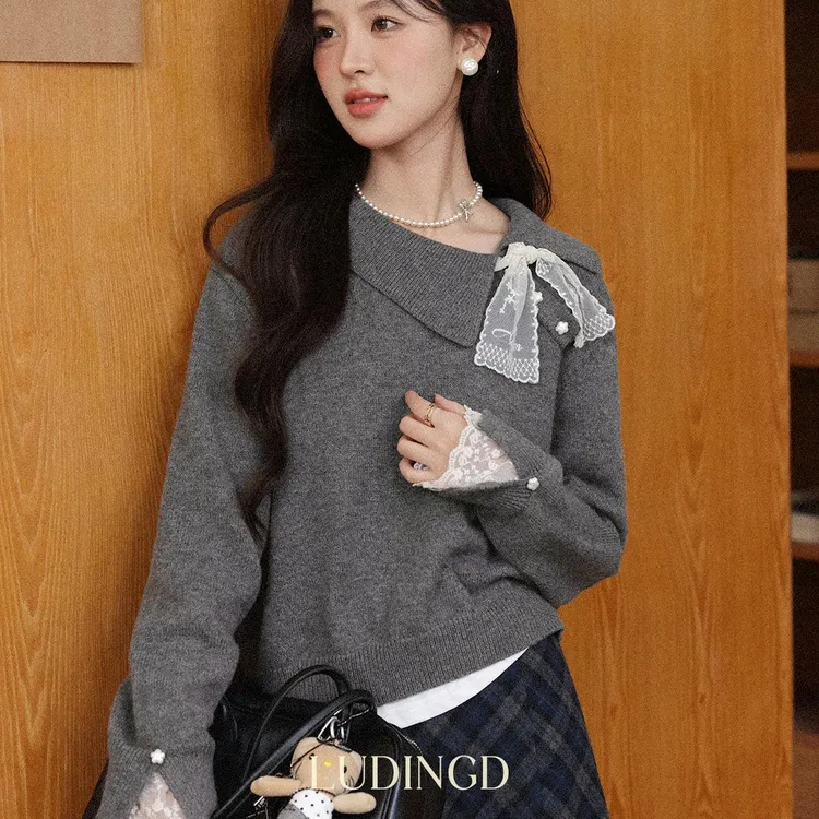 鹿盯盯微胖大码女装胖mm灰色套头针织毛衣女秋冬季设计感显瘦上衣
