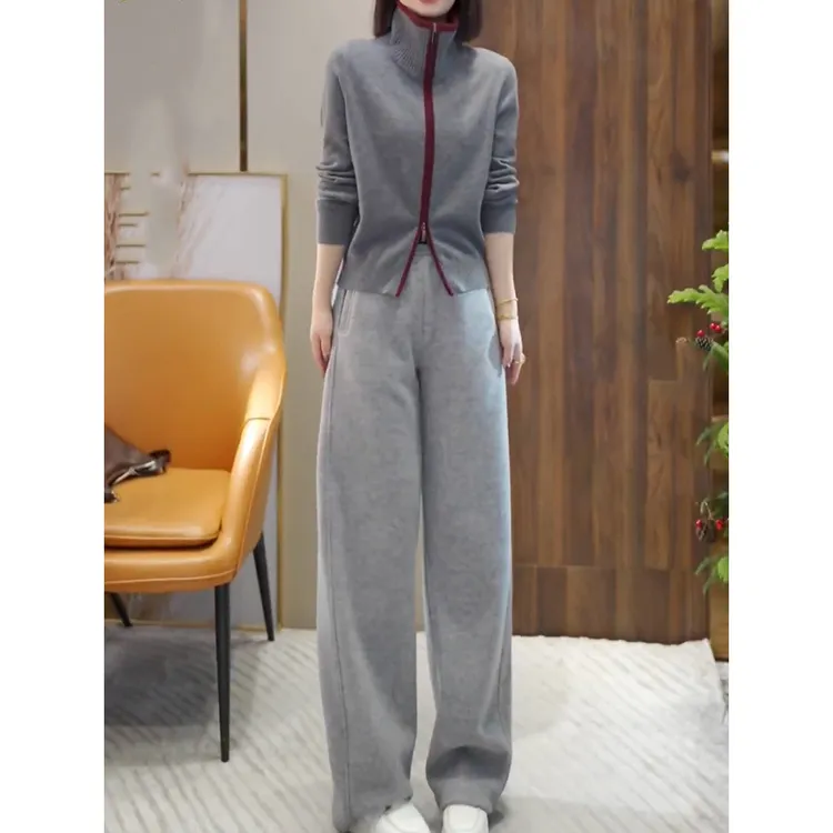 高档洋气时尚套装2025冬季新款休闲撞色高领针织开衫+休闲阔腿裤