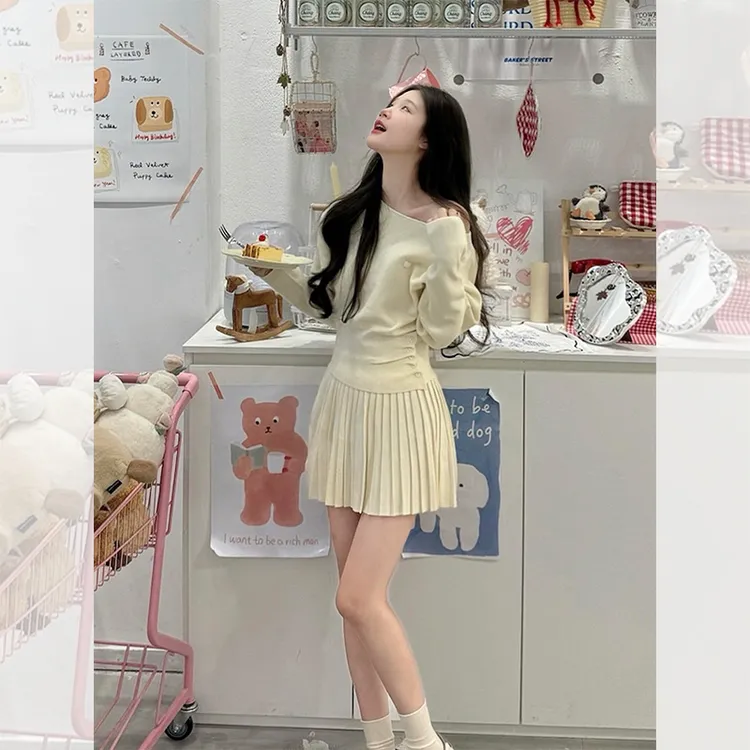 2025超火秋装一整套韩系chic别致小个子穿搭巨好看的两件套装裙女