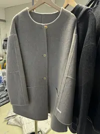 刘一一羊绒大衣云雾蓝08