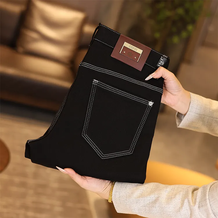 秋冬新款三本针纯黑不掉色百搭水洗修身直筒显瘦休闲时尚男牛仔裤