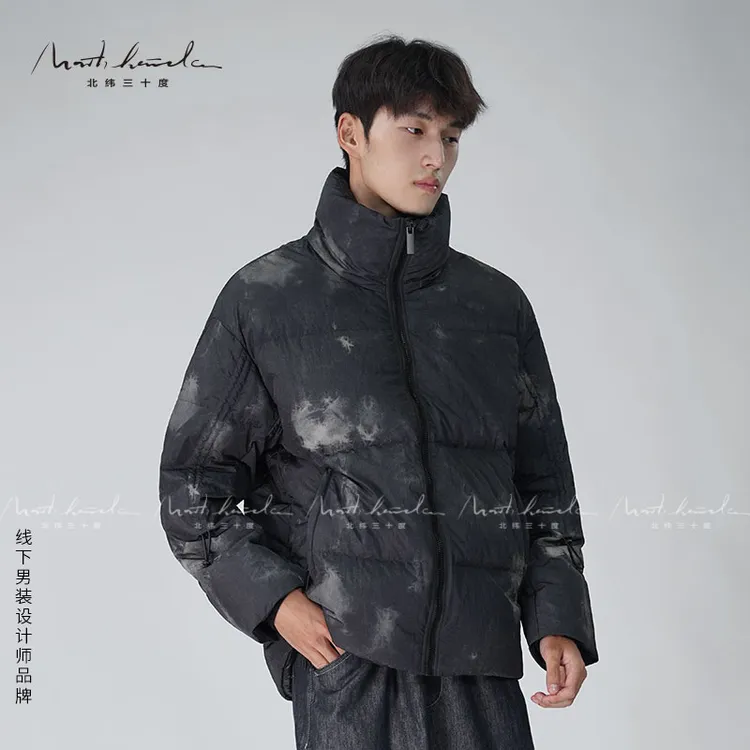 北纬三十度男装冬季时尚立领泼墨扎染印花宽松休闲保暖羽绒服