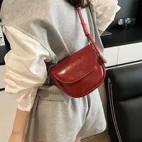 高颜值包盖欧美风马鞍包单肩包红色小包简约红色小众ins网红洋气