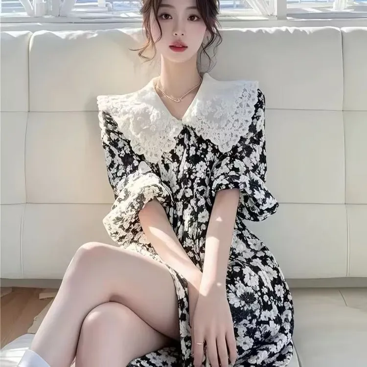 大码法式甜美风娃娃领碎花连衣裙女2025夏季新款绝美收腰显瘦裙子