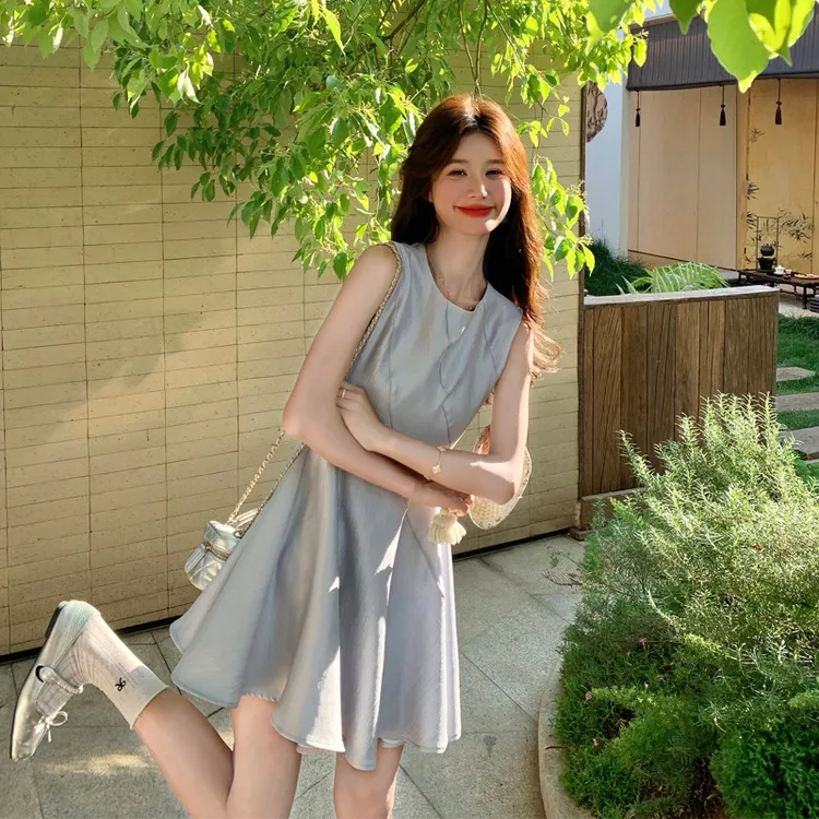 气质法式浪漫风连衣裙夏季女2025新款小众韩系优雅收腰显瘦A字裙