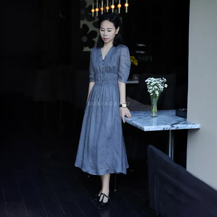 大码法式优雅时尚气质设计腰藏肉显瘦百搭夏季高级雾霾蓝连衣裙女