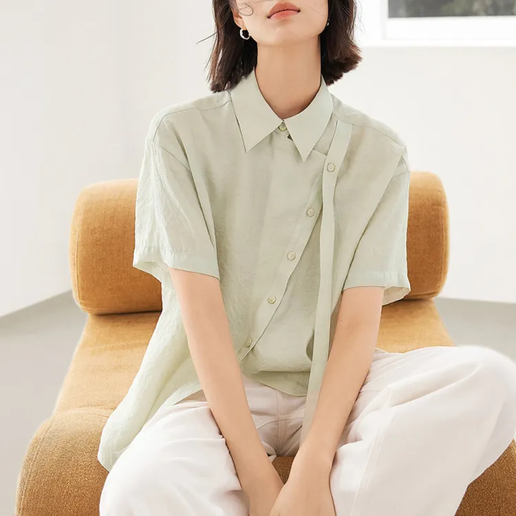新中式斜门襟短袖衬衫女2024夏季新款肌理感轻薄透气开叉上衣