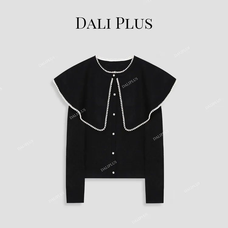 DALI PLUS法式复古斗篷款小香风重工钉珠针织开衫-D4CK0163