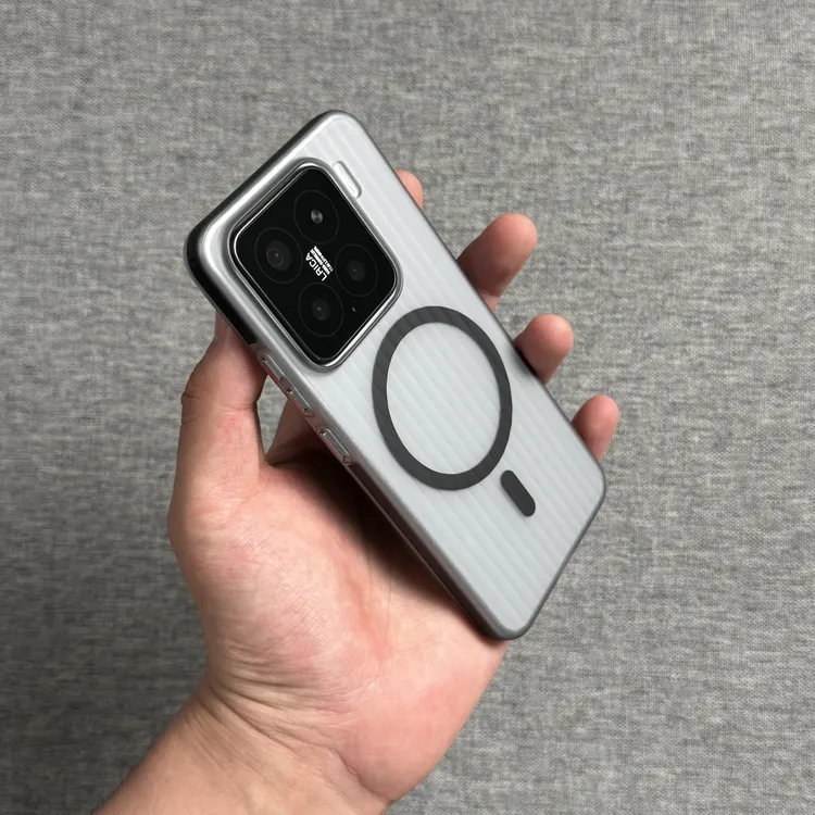 适用小米15spro防滑边框磁吸光栅瓦楞磨砂15/14手机壳