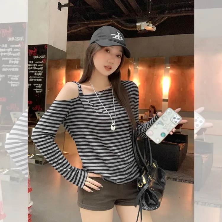 美式复古条纹时尚露肩长袖T恤女2025秋季新款修身显瘦设计感上衣
