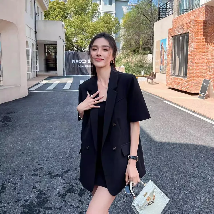 微胖mm黑色西装外套女薄款短袖气质夏季大码休闲韩版正装工作西服