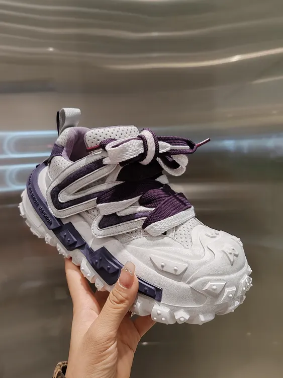 马来酒庄~秋款时尚花苞底老爹鞋【丫】