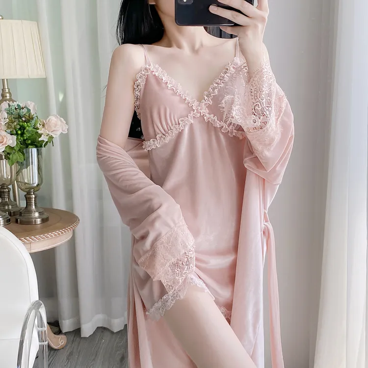 性感睡衣女款2025爆款金丝绒秋季吊带睡裙带胸垫大码家居服两件套