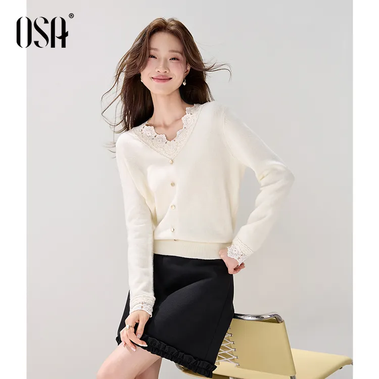 OSA/欧莎 轻熟风软糯针织衫女复古蕾丝花边领毛衣上衣S125C16021