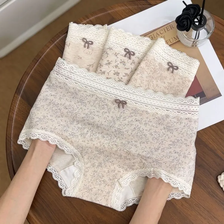 清新田园内裤女士纯棉裆2025新款少女生防走光平角安全裤二合一