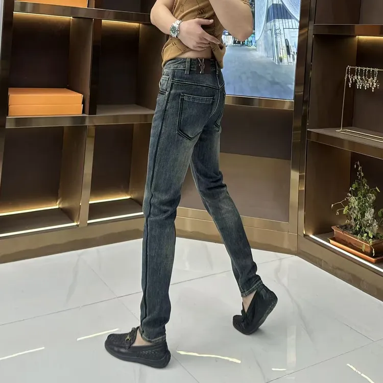 秋季男士新款时尚修身小脚水洗弹力牛仔裤潮流牛仔裤9778