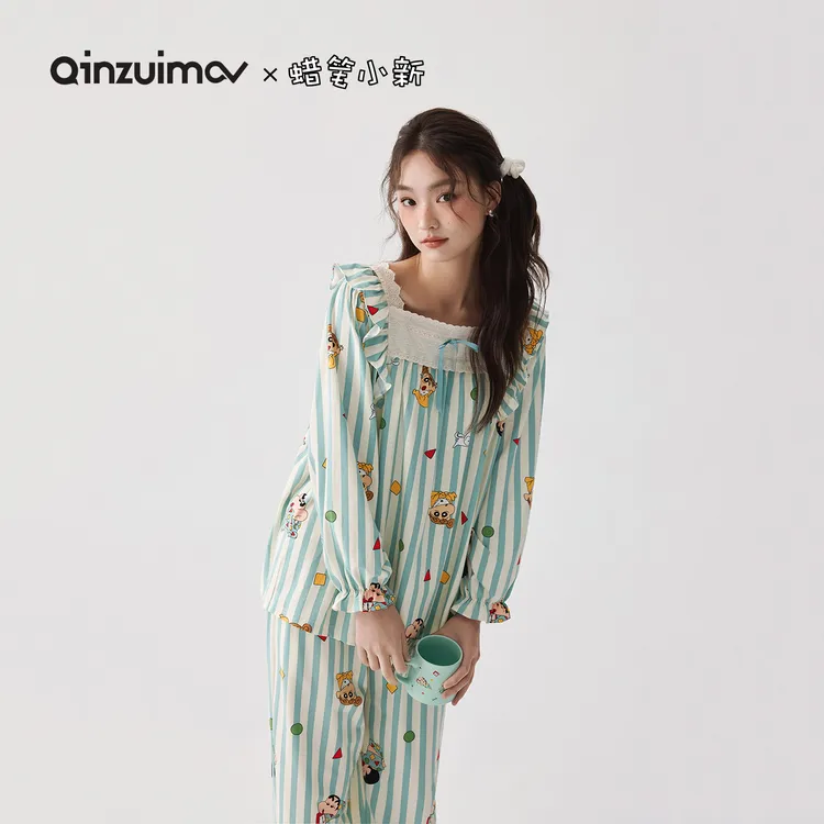 亲嘴猫X蜡笔小新 可外穿条纹卡通可爱睡衣家居C53663