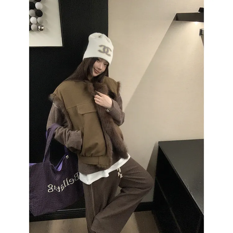 【抱抱熊】冬季美式老钱风毛毛休闲慵懒马甲短外套902251