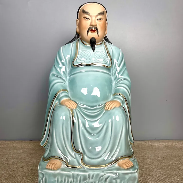 小号真武大帝景德镇陶瓷手工雕刻天青釉坐像真武大帝玄天上帝摆件
