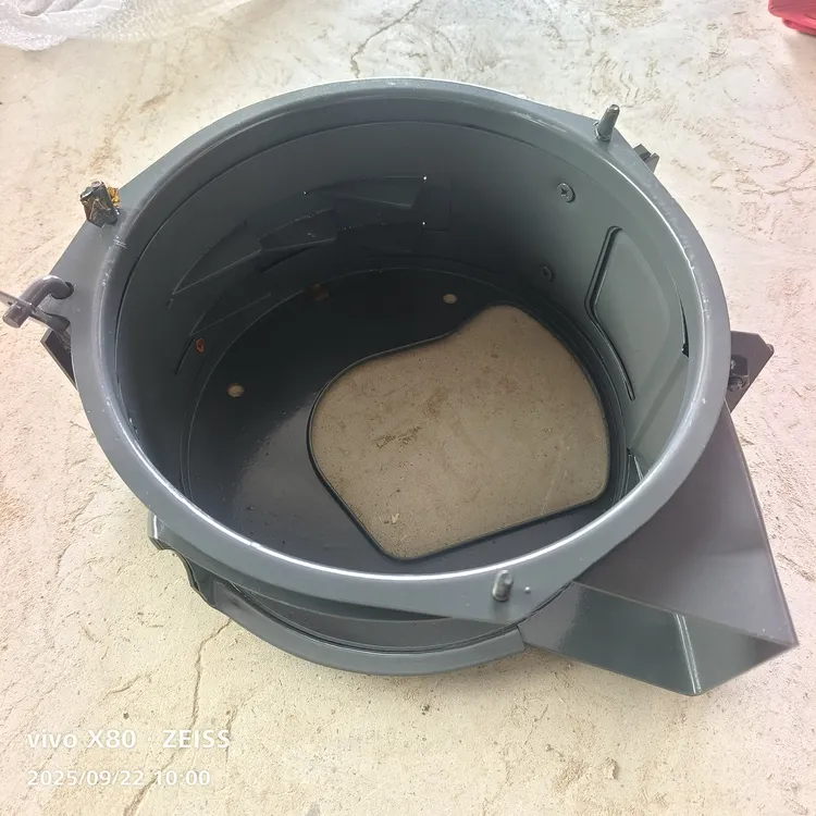 沃得收割机专用配件二号复脱箱总成衬皮五齿板二号搅龙复脱箱衬皮