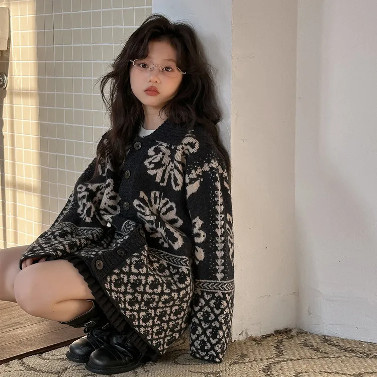 女孩洋气开衫秋季2025新款儿童慵懒高级感毛衣女孩大童针织衫上衣