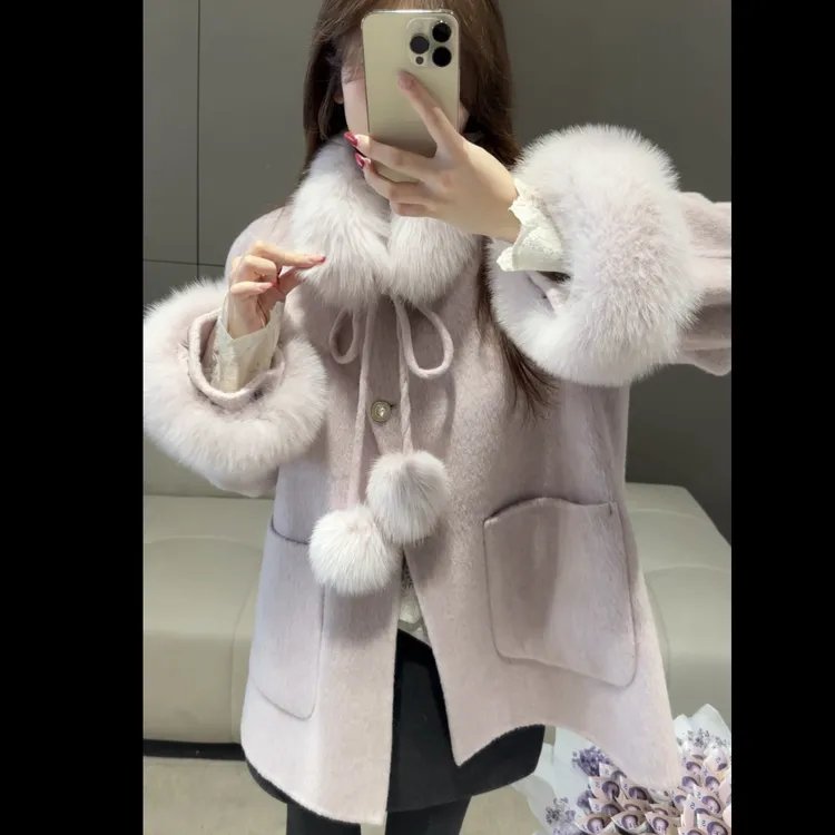 31688粉紫色羊毛大衣