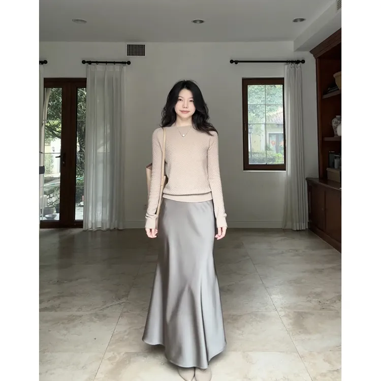 郭九九呢  羊毛简约圆领宽松显瘦毛衣缎面鱼尾半身裙 G925A15171