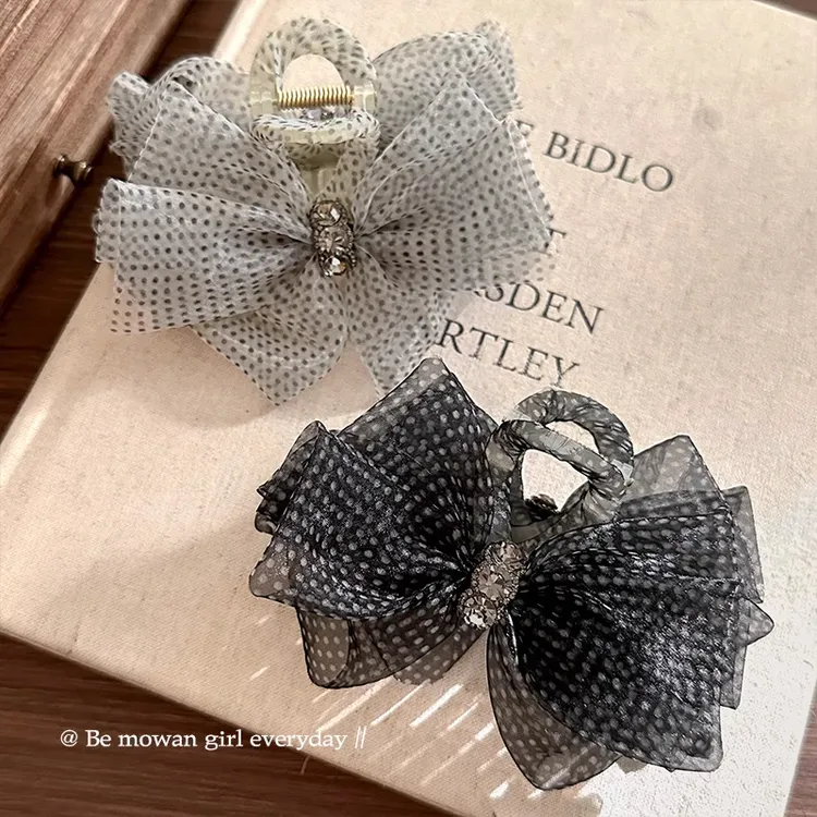 网纱波点蝴蝶结抓夹女高级感2025新款后脑勺大号鲨鱼夹发量多发饰