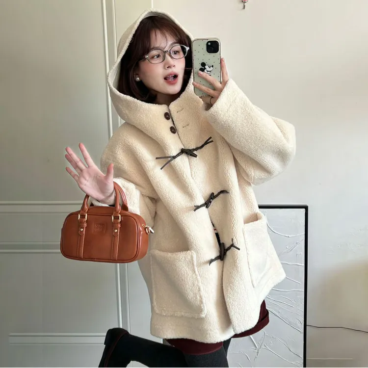 韩系连帽蝴蝶结牛角扣毛毛外套2025秋冬短款小个子可爱宽松外套