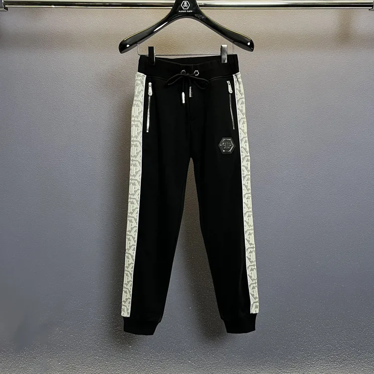 PLIPHPP PLEPN秋冬拼接印花高端修身百搭休闲裤男士卫裤K5523