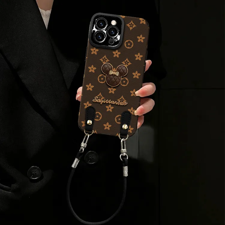 潮牌老花米奇皮质手提手机壳适用苹果/oppo/华为/vivo/小米ins风