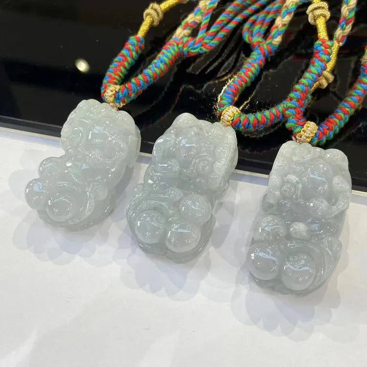 天然A货翡翠【貔貅】多样性发一个12750js