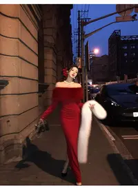 不冷BULENG 一字肩针织连衣裙女2024冬季新款法式长裙包臀裙裙子