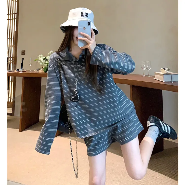 时尚早秋INS风慵懒套装条纹长袖T恤宽松短裤复古洋气两件套