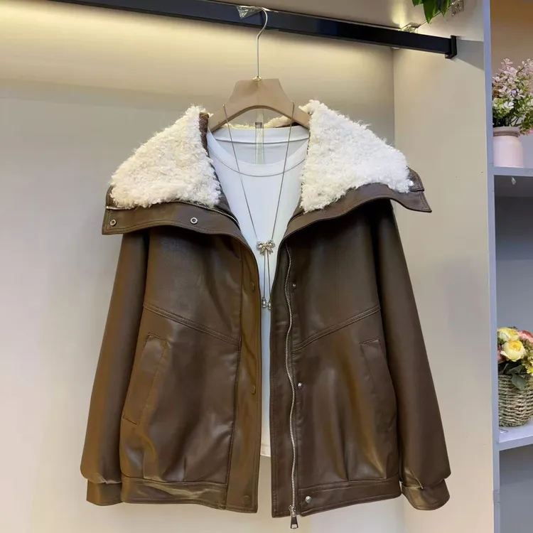 时尚翻领常规休闲风休闲拼接冬季极简风女装外套